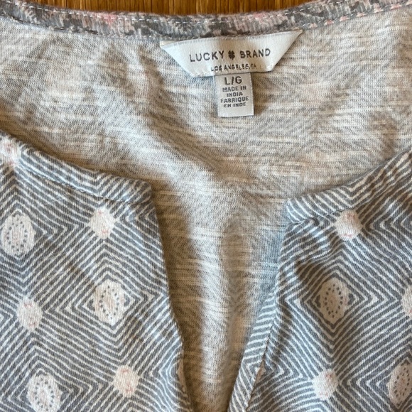 Lucky Brand Top - Picture 4 of 7